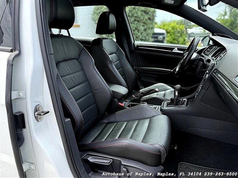 2016 Volkswagen Golf GTI SE   - Photo 17 - Naples, FL 34104