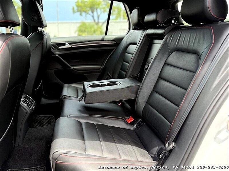 2016 Volkswagen Golf GTI SE   - Photo 15 - Naples, FL 34104