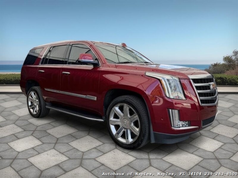 2019 Cadillac Escalade Luxury   - Photo 1 - Naples, FL 34104
