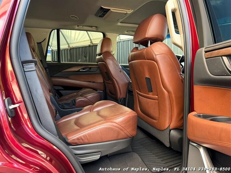 2019 Cadillac Escalade Luxury   - Photo 28 - Naples, FL 34104