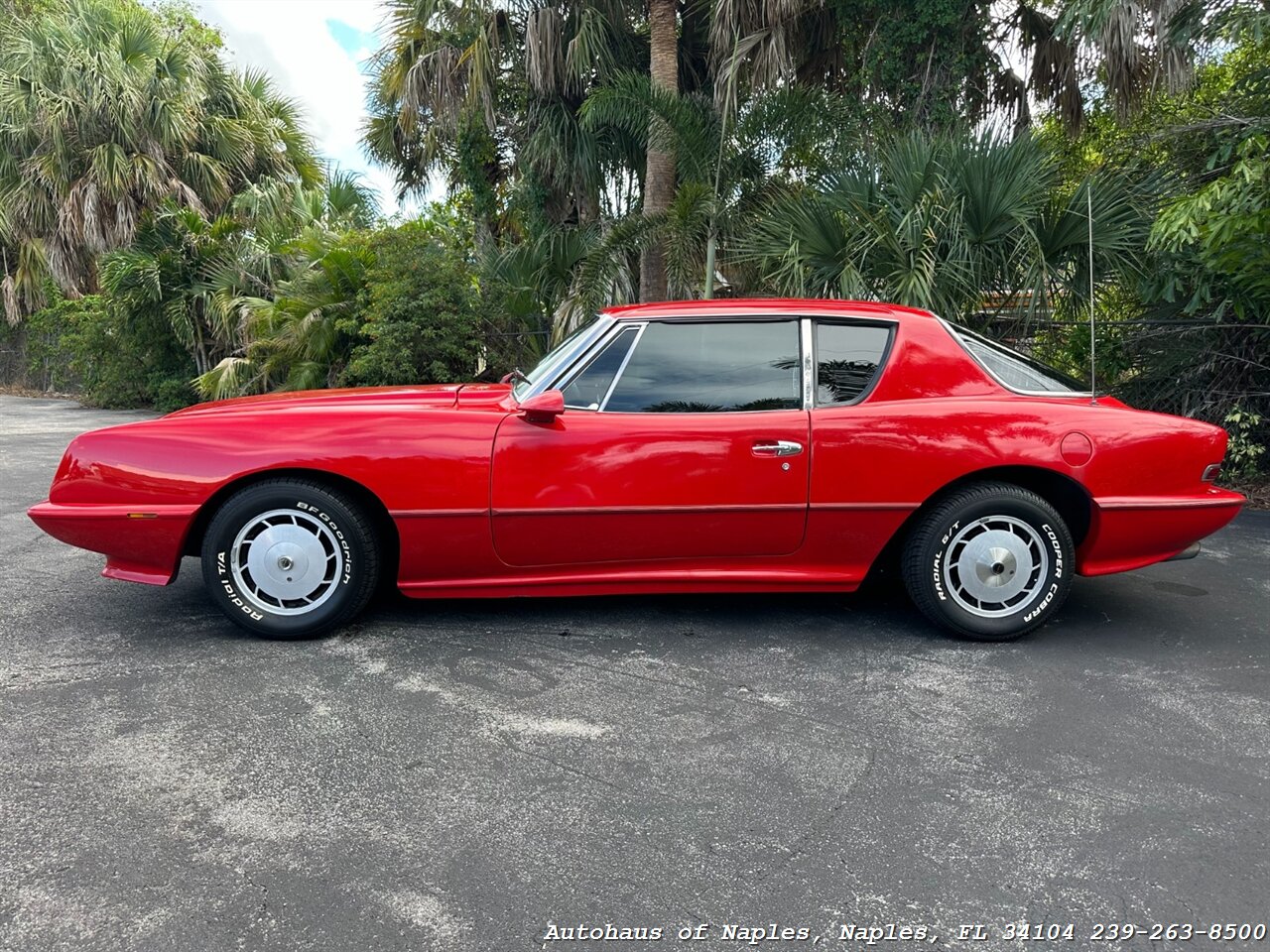 1989 Avanti Avanti II   - Photo 5 - Naples, FL 34104