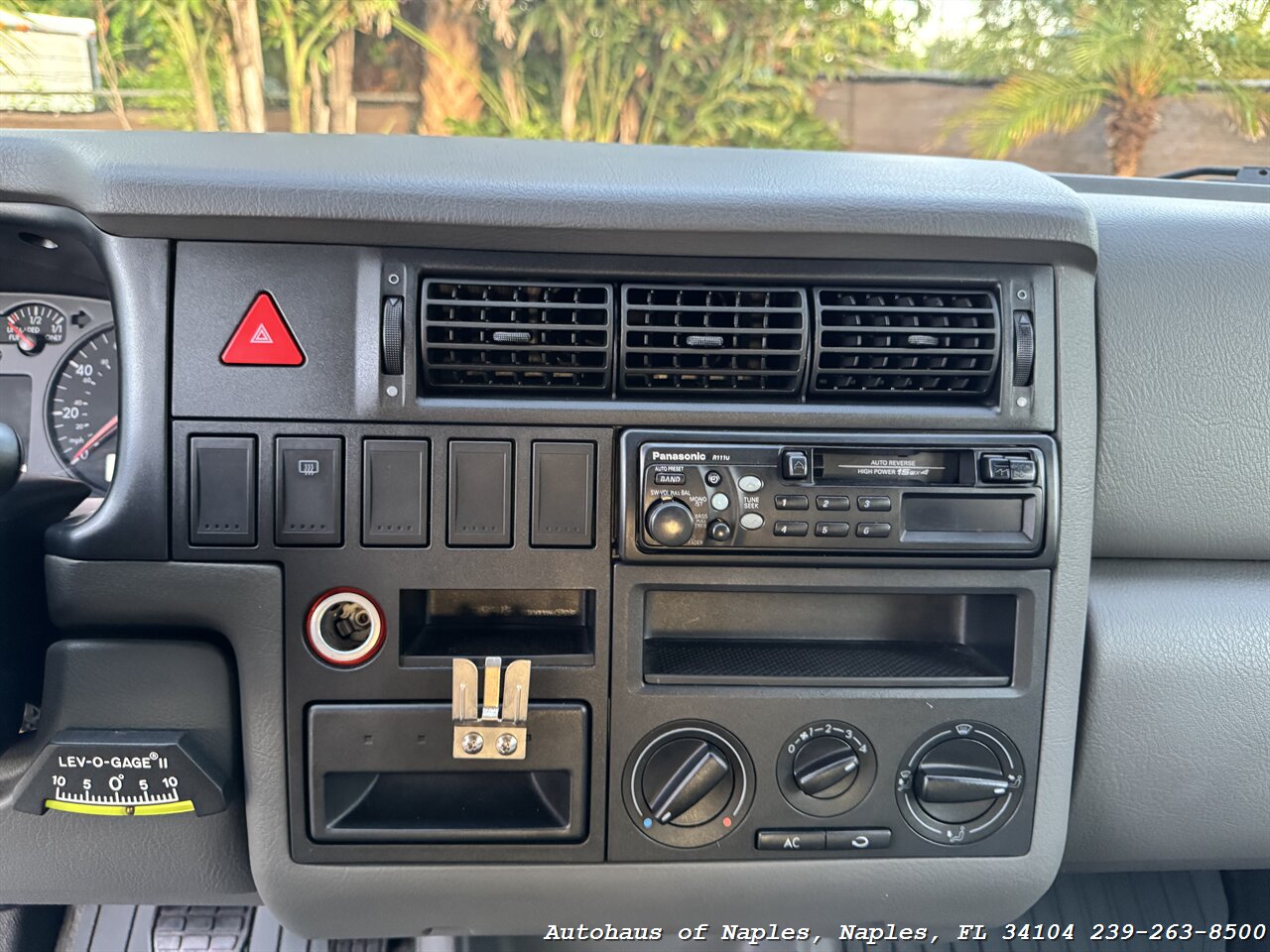 1999 Volkswagen EuroVan Winnebago Rialta - Photo 55 - Naples, FL 34104