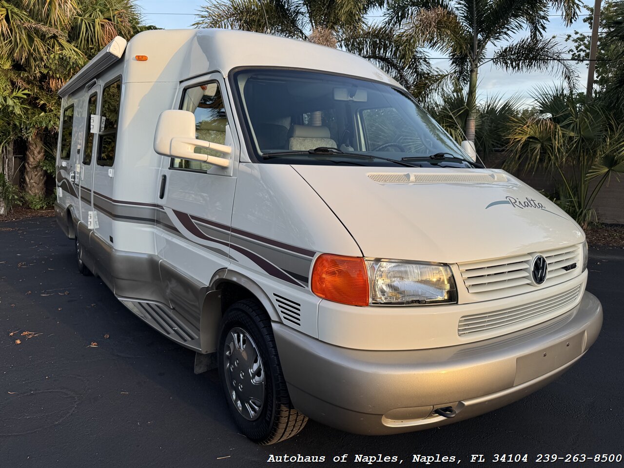 1999 Volkswagen EuroVan Winnebago Rialta   - Photo 1 - Naples, FL 34104