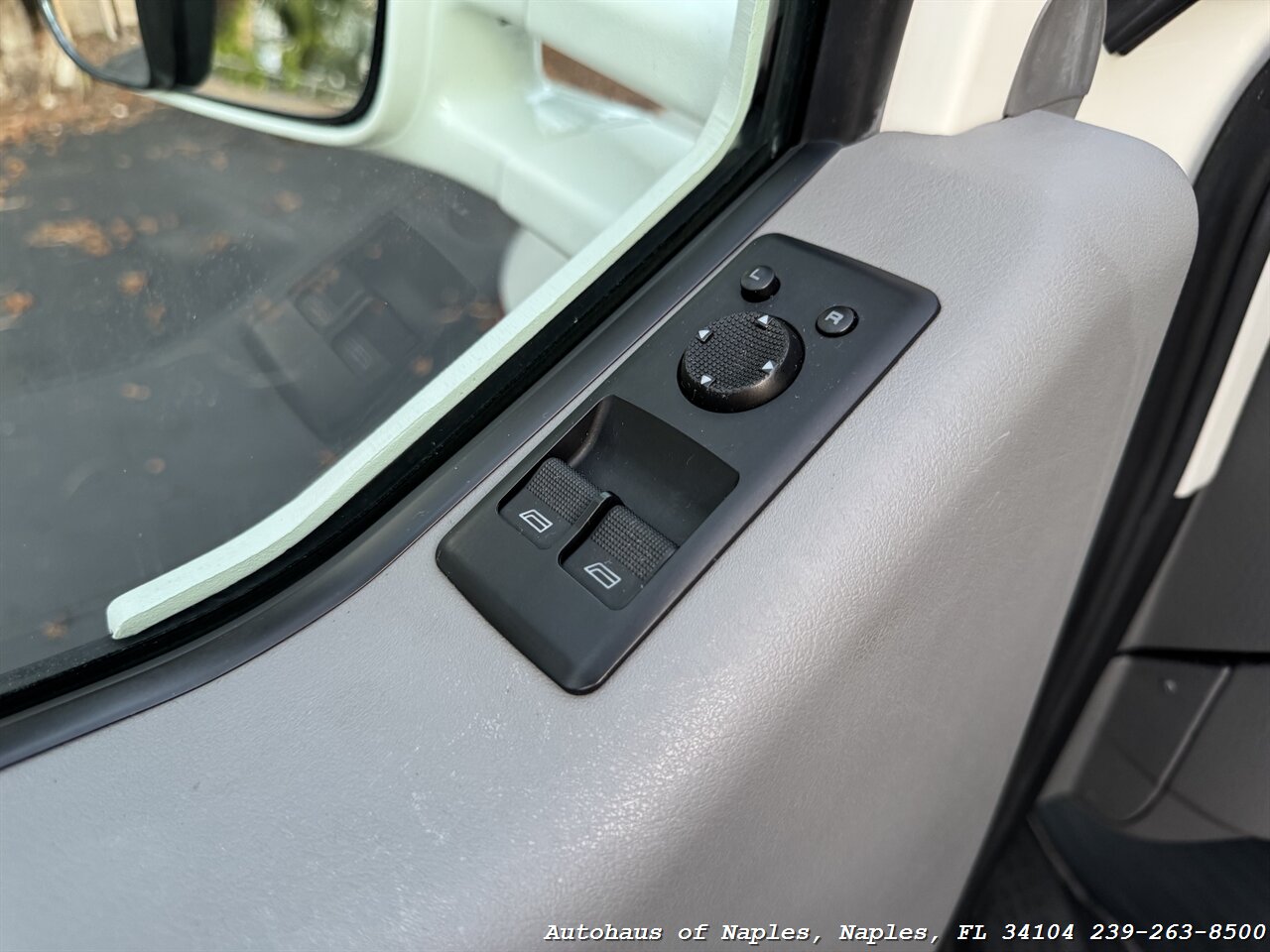 1999 Volkswagen EuroVan Winnebago Rialta - Photo 50 - Naples, FL 34104