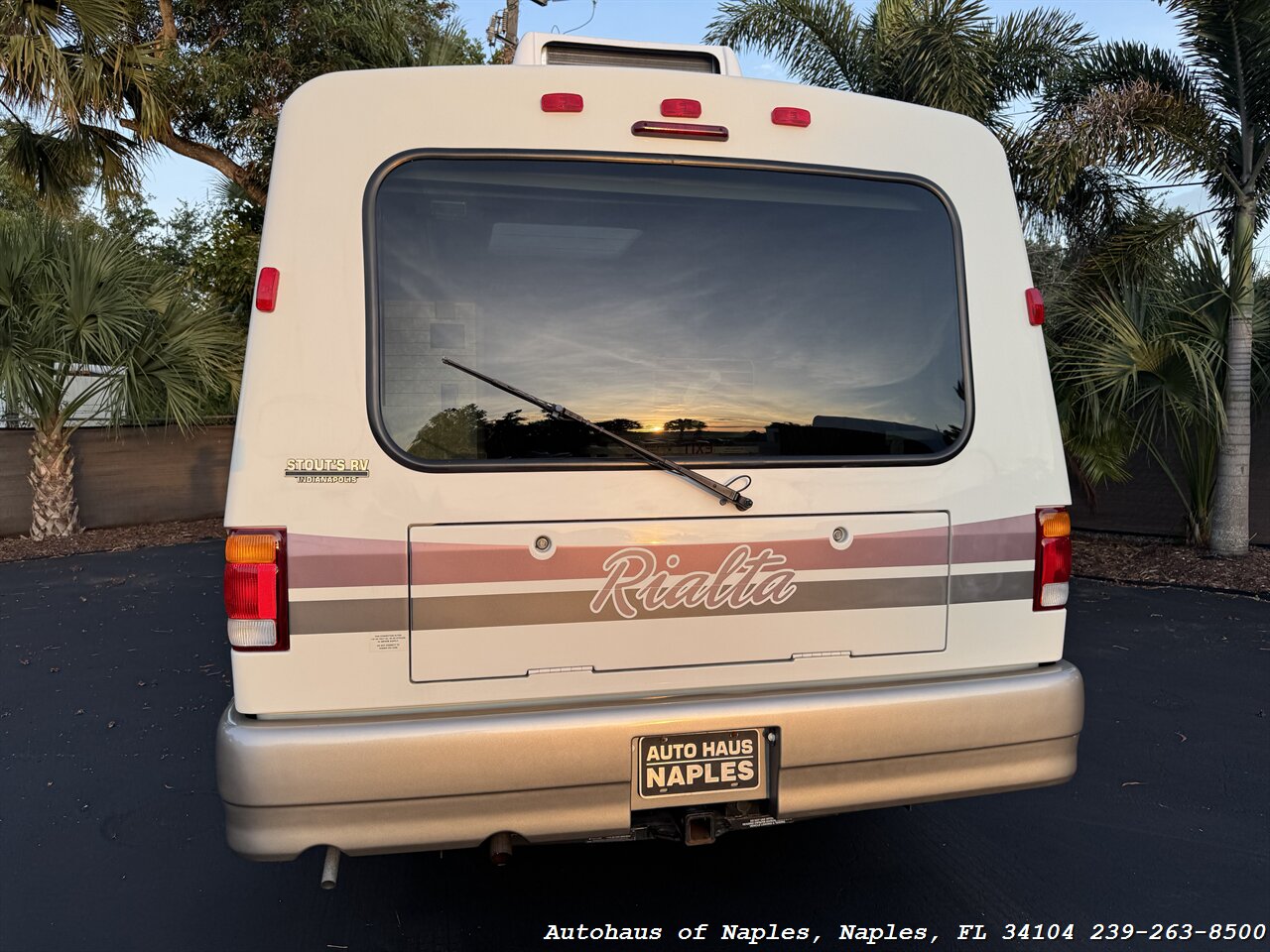 1999 Volkswagen EuroVan Winnebago Rialta - Photo 14 - Naples, FL 34104