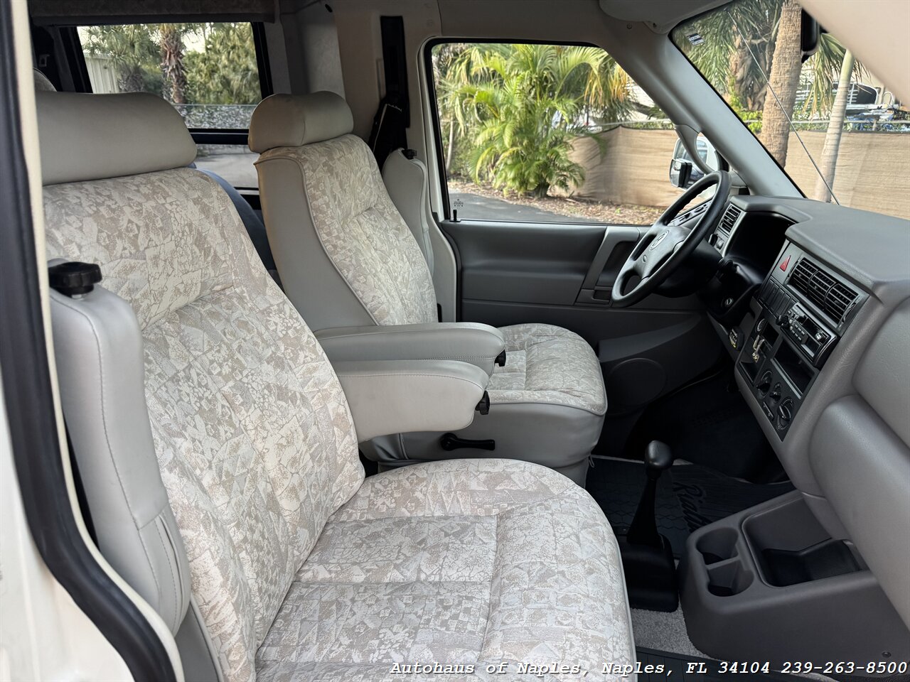 1999 Volkswagen EuroVan Winnebago Rialta - Photo 63 - Naples, FL 34104