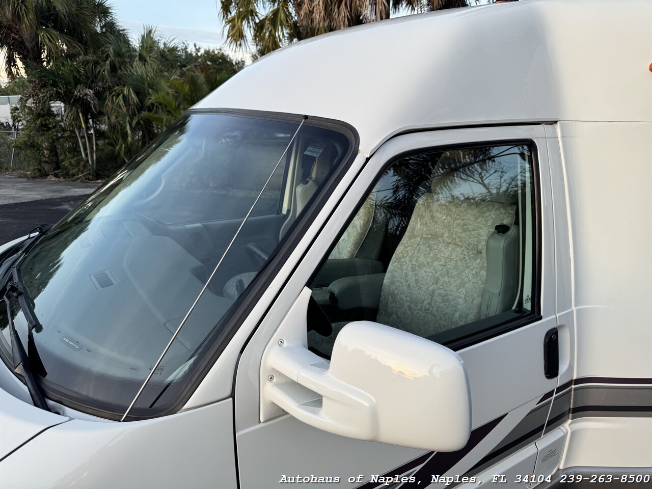 1999 Volkswagen EuroVan Winnebago Rialta - Photo 12 - Naples, FL 34104