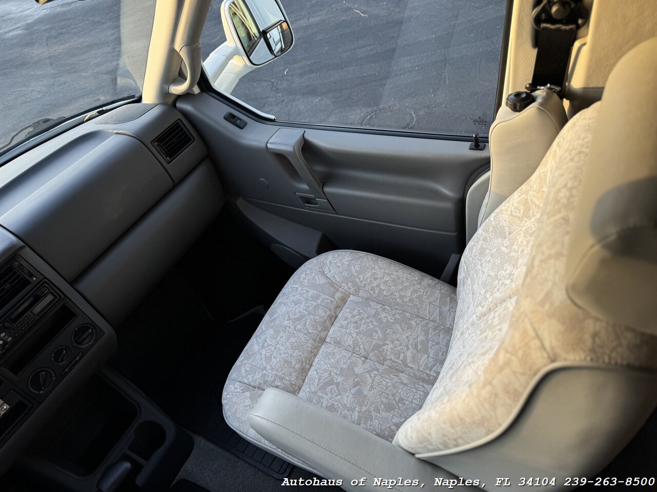 1999 Volkswagen EuroVan Winnebago Rialta - Photo 47 - Naples, FL 34104