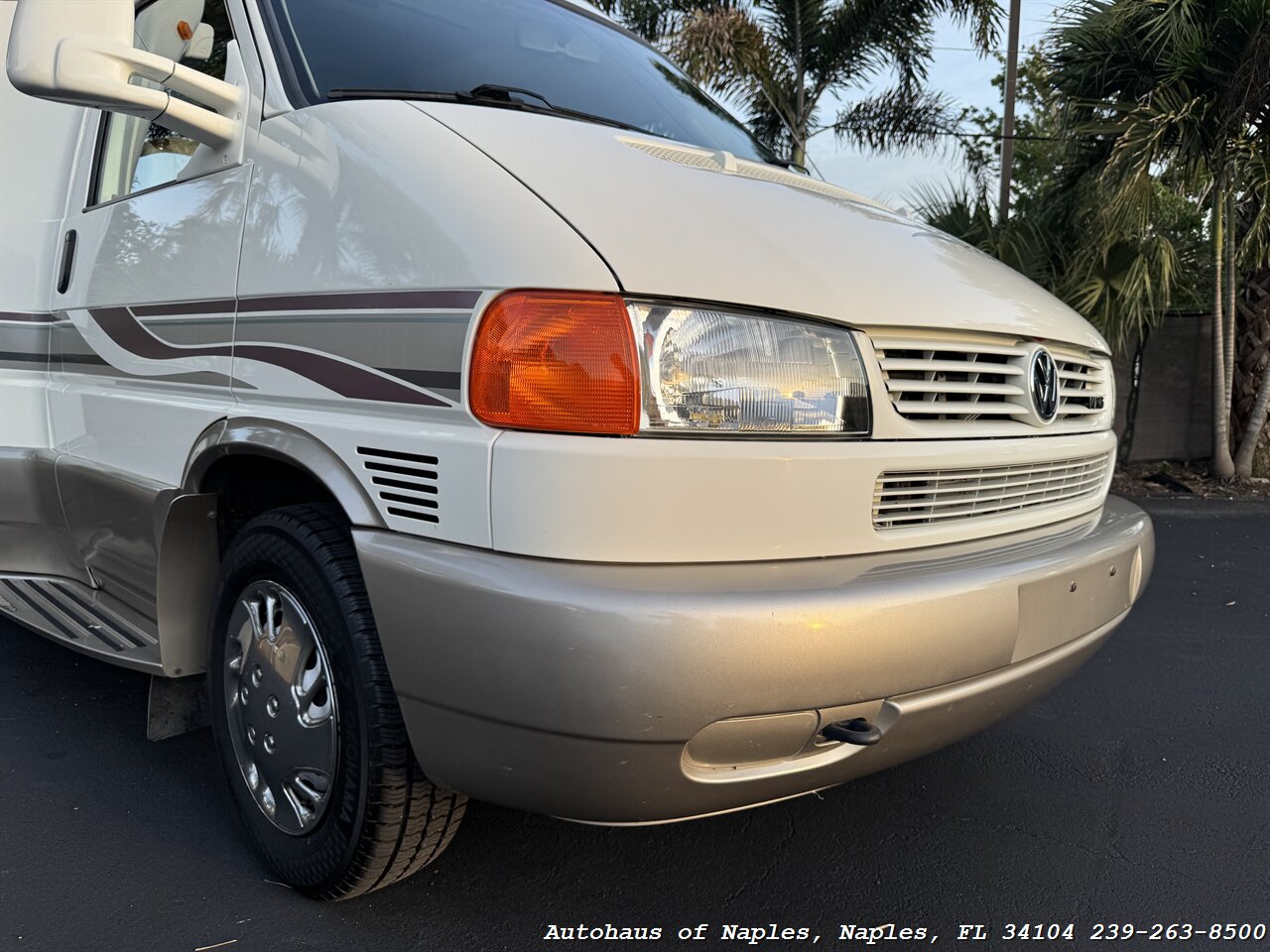 1999 Volkswagen EuroVan Winnebago Rialta - Photo 5 - Naples, FL 34104