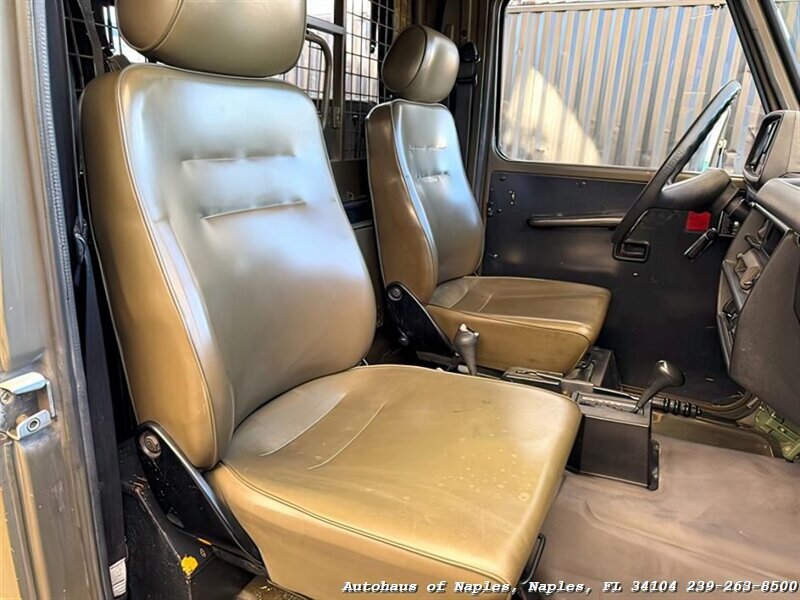 1994 Mercedes-Benz Puch 230 GE - Photo 24 - Naples, FL 34104