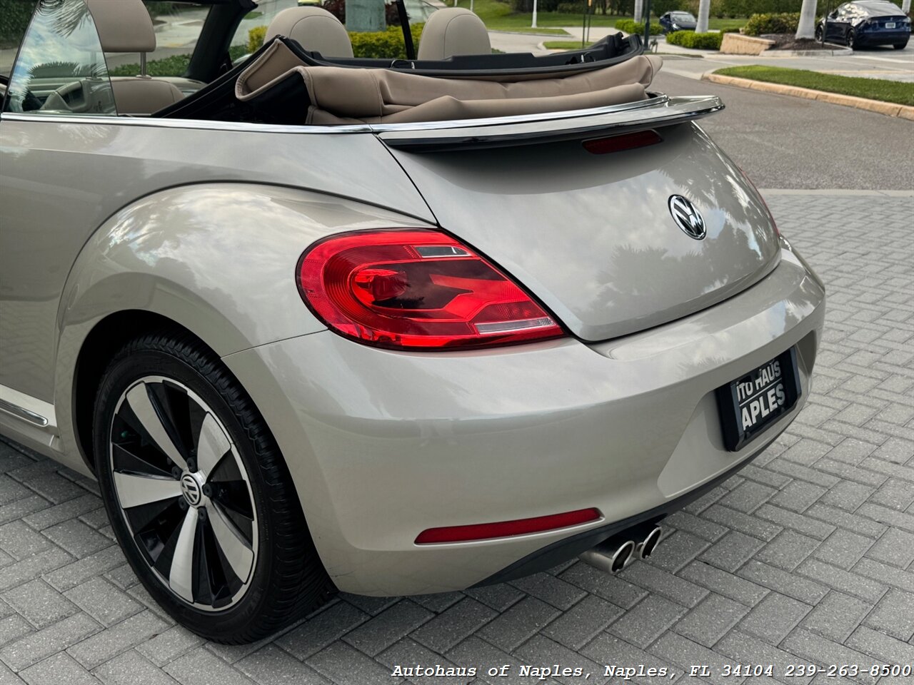 2013 Volkswagen Beetle Convertible 2.5L   - Photo 5 - Naples, FL 34104