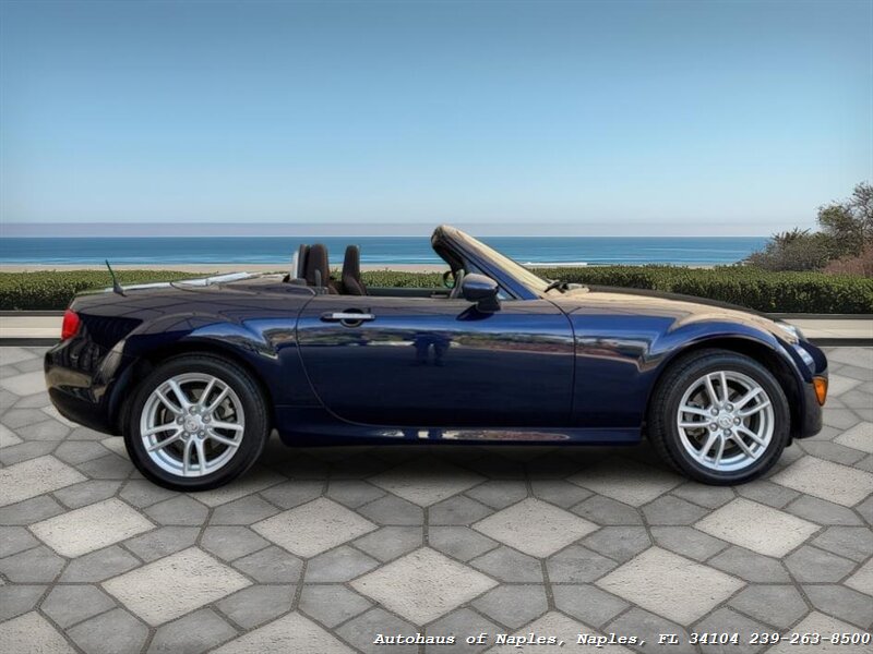 2009 Mazda MX-5 Miata Sport - Photo 9 - Naples, FL 34104