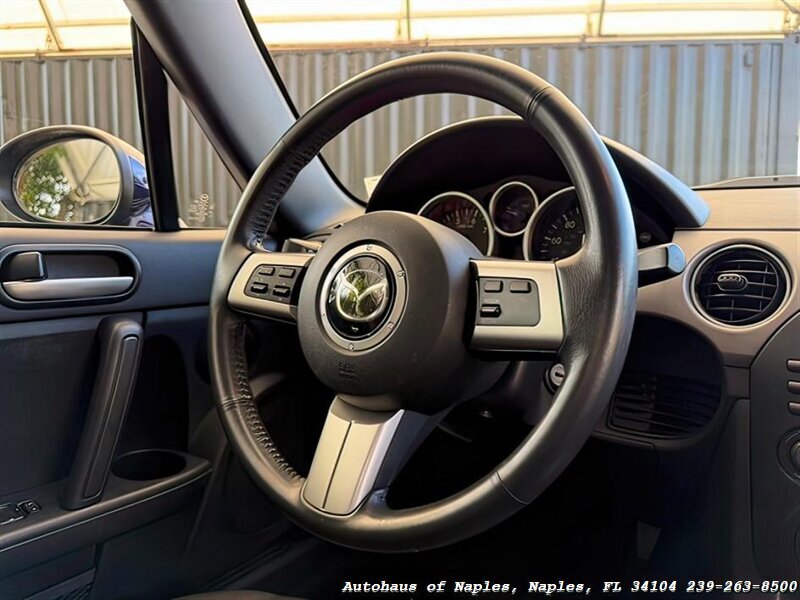 2009 Mazda MX-5 Miata Sport - Photo 34 - Naples, FL 34104