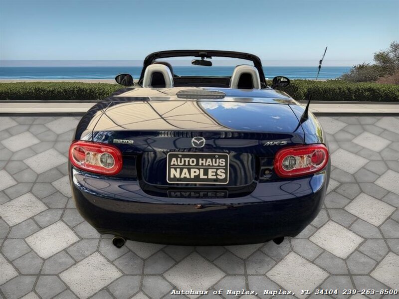 2009 Mazda MX-5 Miata Sport - Photo 7 - Naples, FL 34104