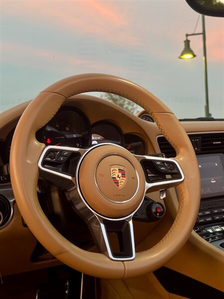 2017 Porsche 911 Carrera   - Photo 30 - Naples, FL 34104