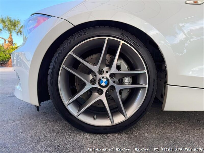 2013 BMW 135i   - Photo 13 - Naples, FL 34104