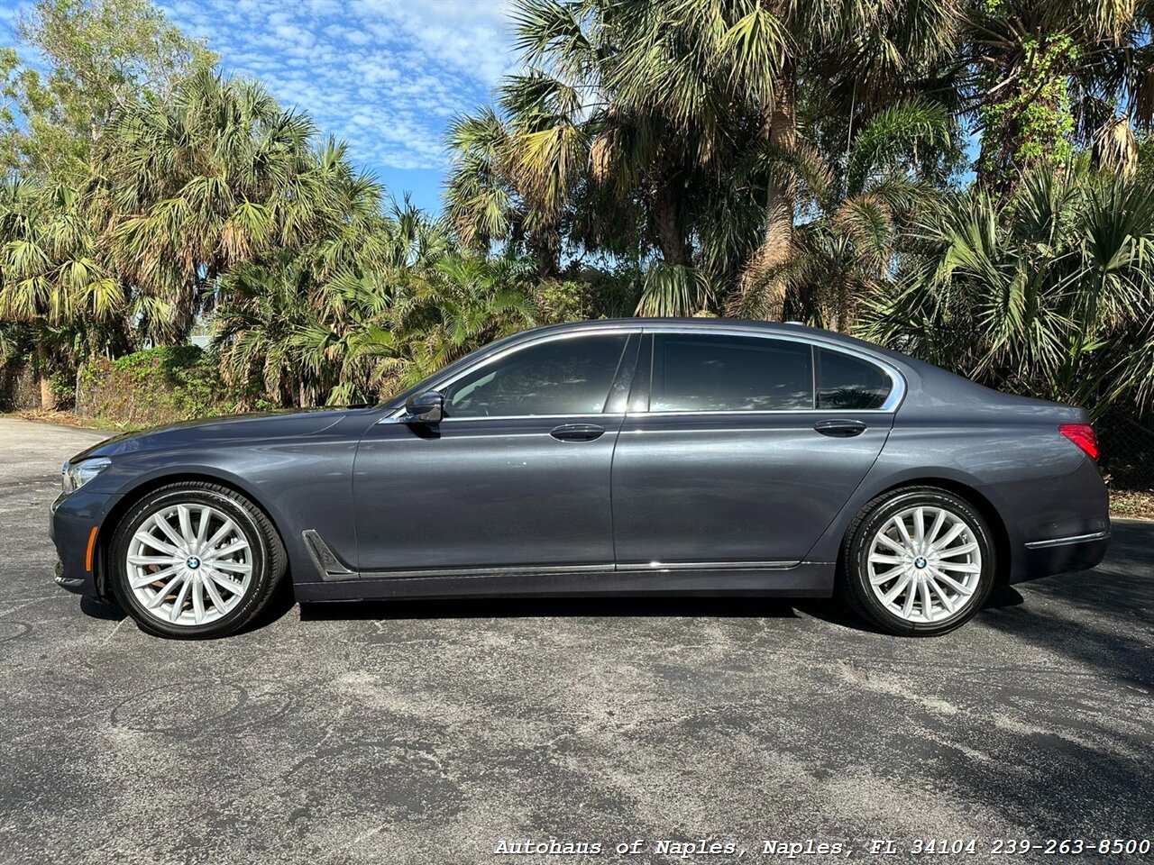 2016 BMW 740i   - Photo 5 - Naples, FL 34104