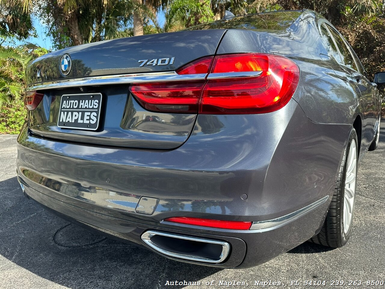 2016 BMW 740i   - Photo 19 - Naples, FL 34104