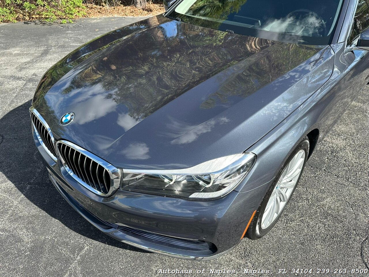 2016 BMW 740i   - Photo 8 - Naples, FL 34104