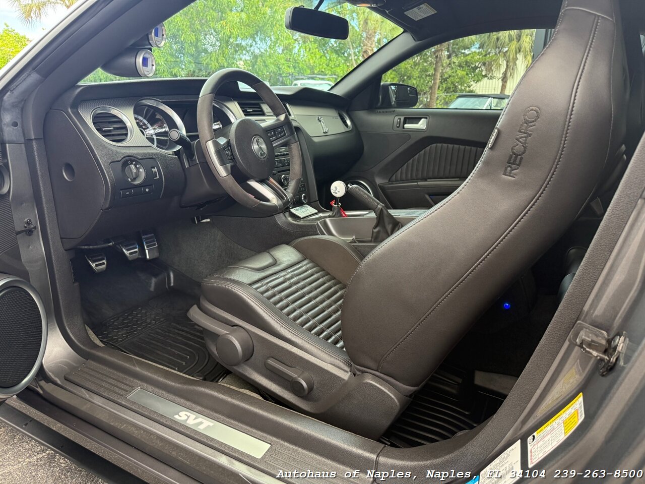 2014 Ford Mustang Shelby GT500   - Photo 21 - Naples, FL 34104
