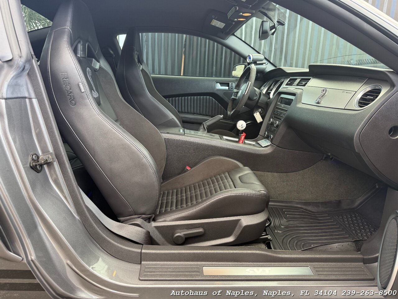 2014 Ford Mustang Shelby GT500   - Photo 26 - Naples, FL 34104