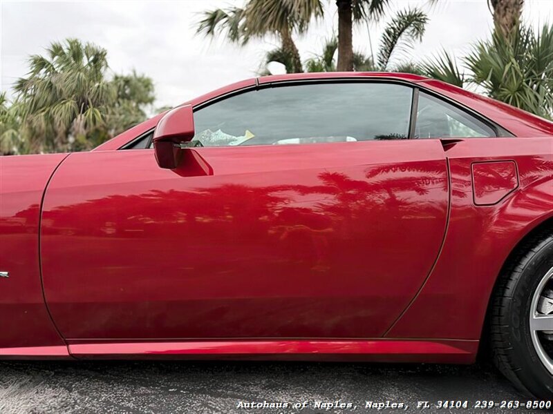 2004 Cadillac XLR   - Photo 10 - Naples, FL 34104