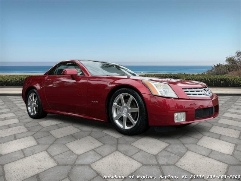 2004 Cadillac XLR  