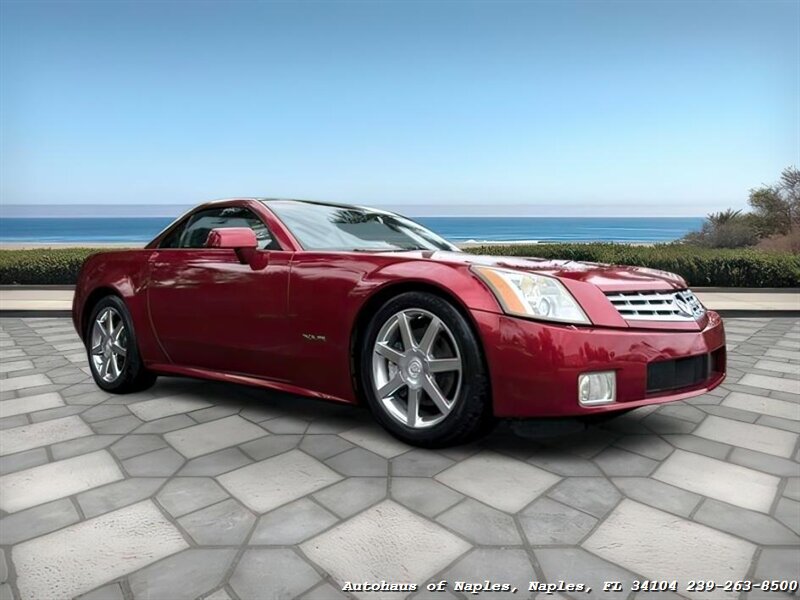 2004 Cadillac XLR  