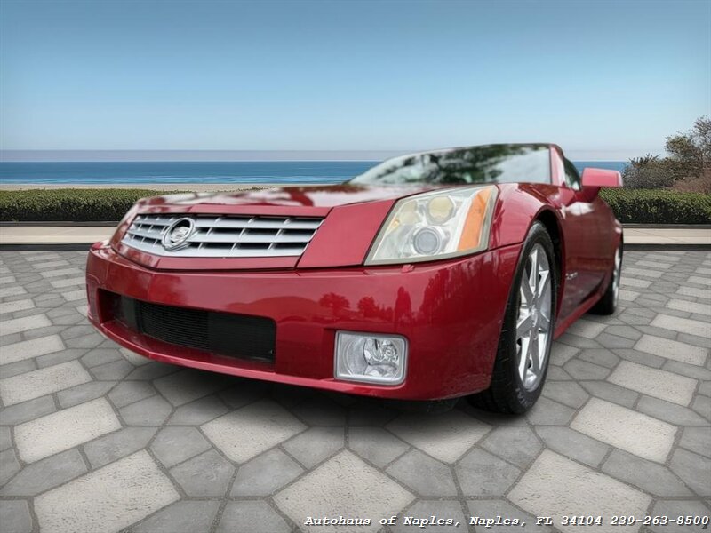 2004 Cadillac XLR   - Photo 8 - Naples, FL 34104