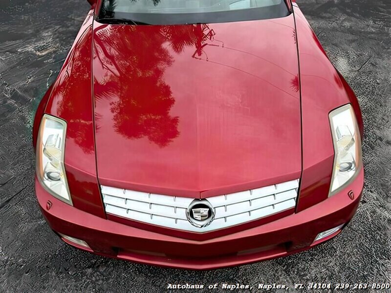 2004 Cadillac XLR   - Photo 6 - Naples, FL 34104
