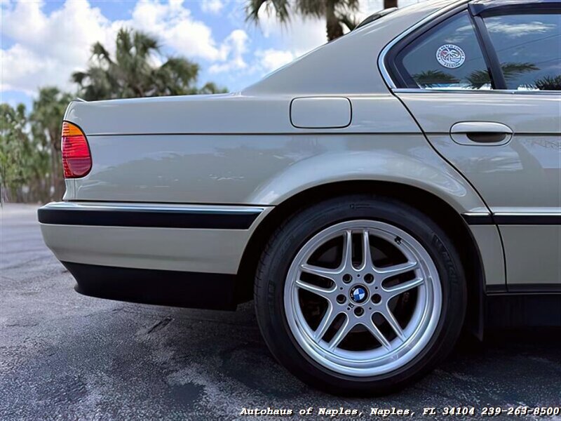 2000 BMW 740iL   - Photo 19 - Naples, FL 34104