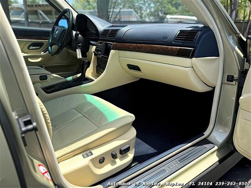 2000 BMW 740iL   - Photo 39 - Naples, FL 34104
