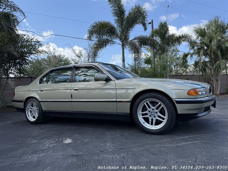 2000 BMW 740iL  
