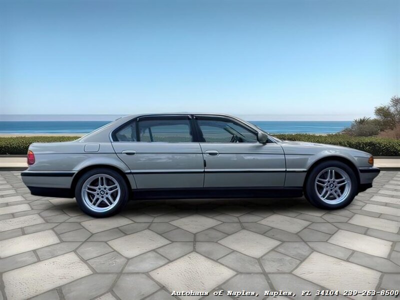 2000 BMW 740iL   - Photo 16 - Naples, FL 34104