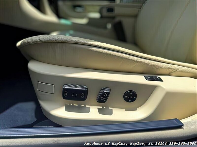 2000 BMW 740iL   - Photo 29 - Naples, FL 34104