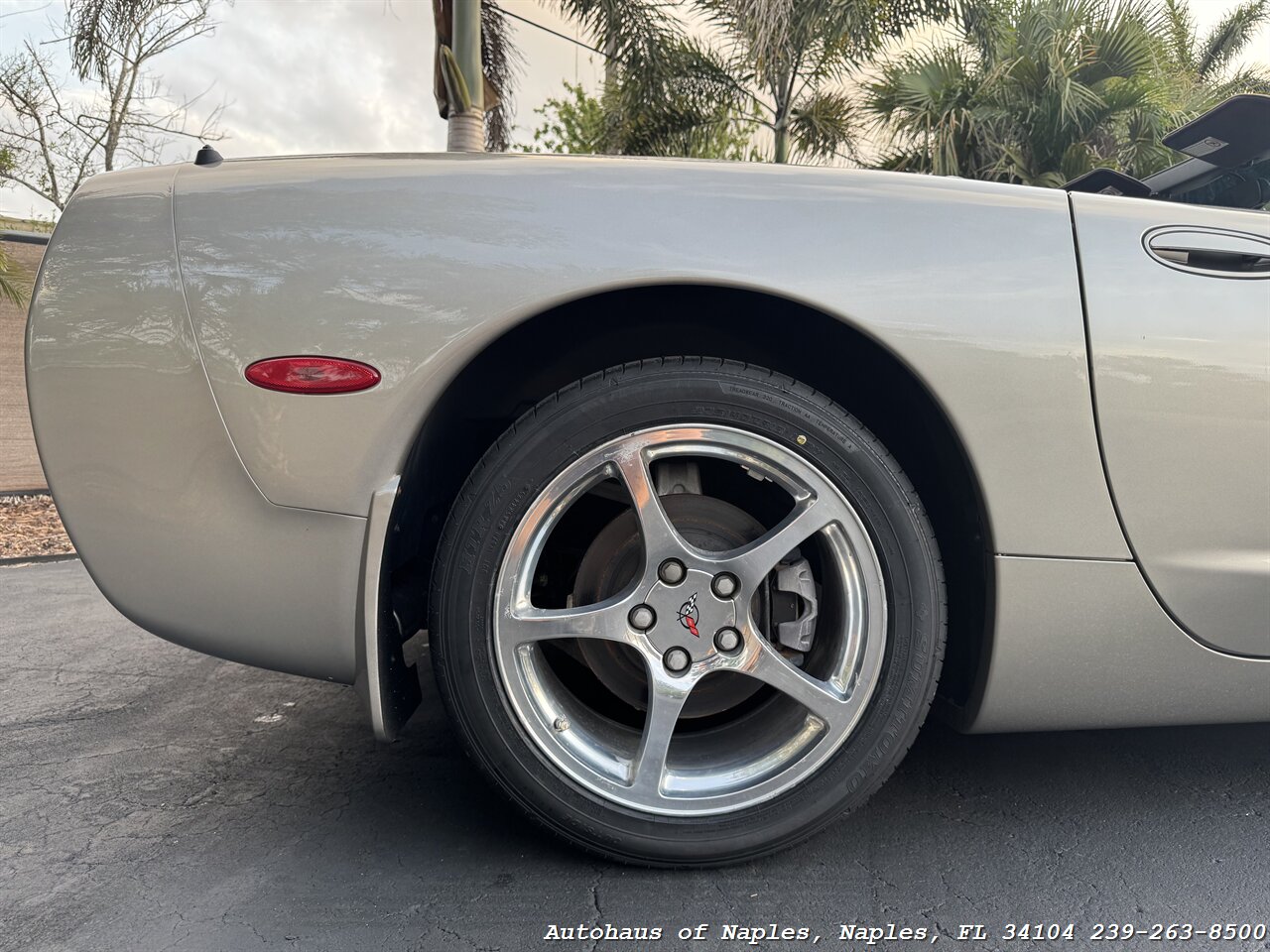 2000 Chevrolet Corvette   - Photo 21 - Naples, FL 34104
