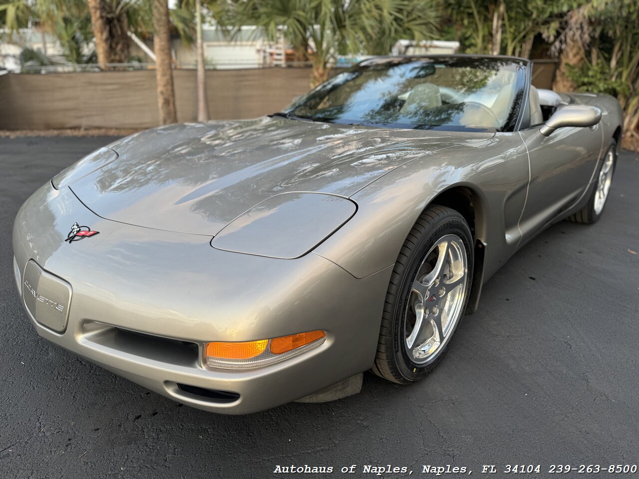 2000 Chevrolet Corvette   - Photo 11 - Naples, FL 34104
