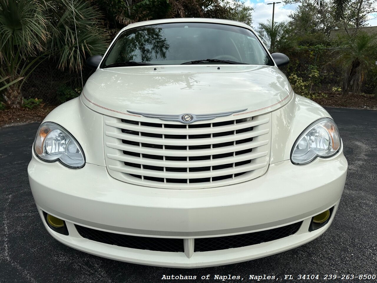 2008 Chrysler PT Cruiser Convertible   - Photo 3 - Naples, FL 34104