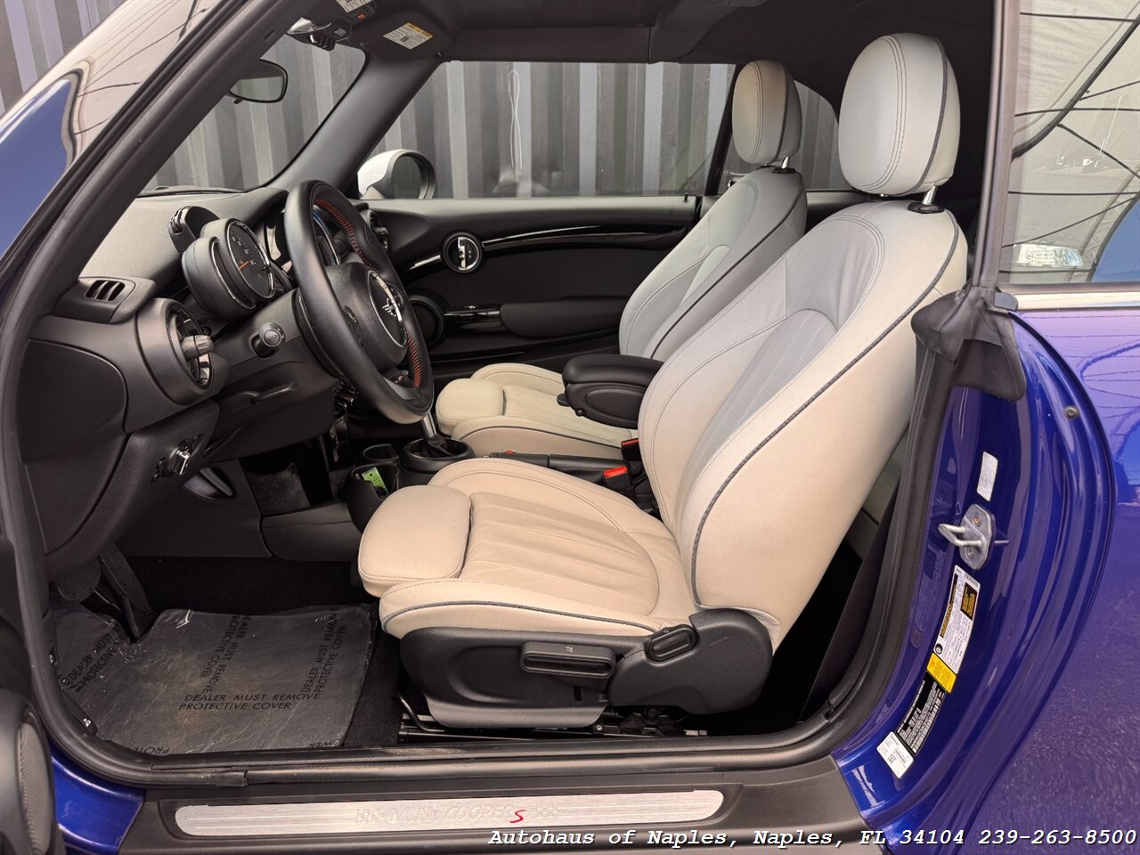 2019 MINI Convertible Cooper S   - Photo 9 - Naples, FL 34104