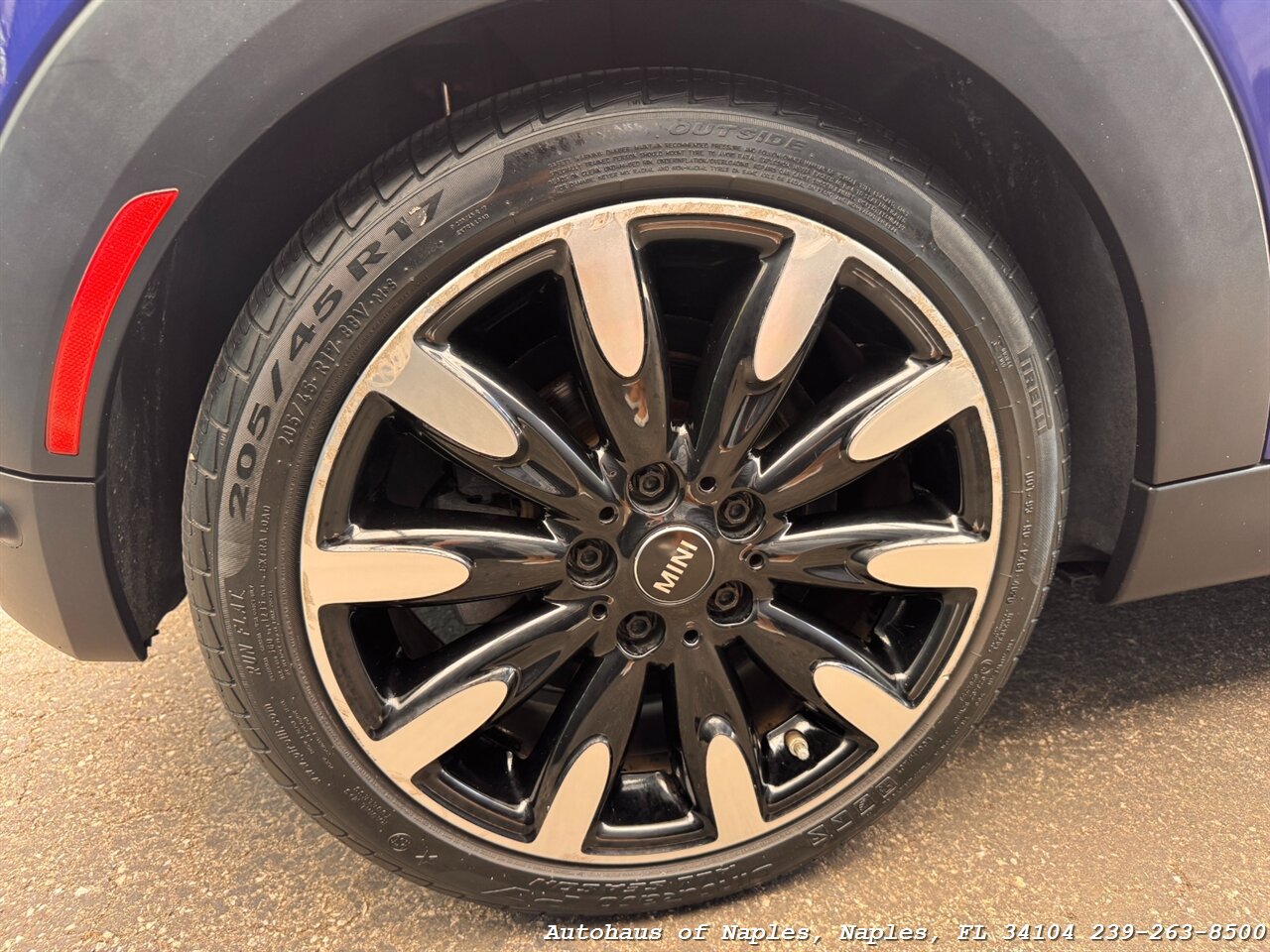 2019 MINI Convertible Cooper S   - Photo 18 - Naples, FL 34104