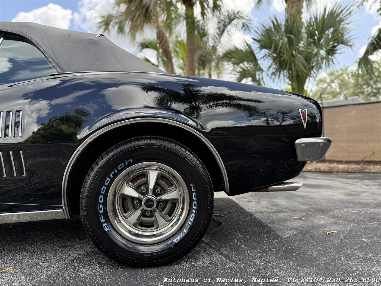 1968 Pontiac Firebird - Photo 10 - Naples, FL 34104