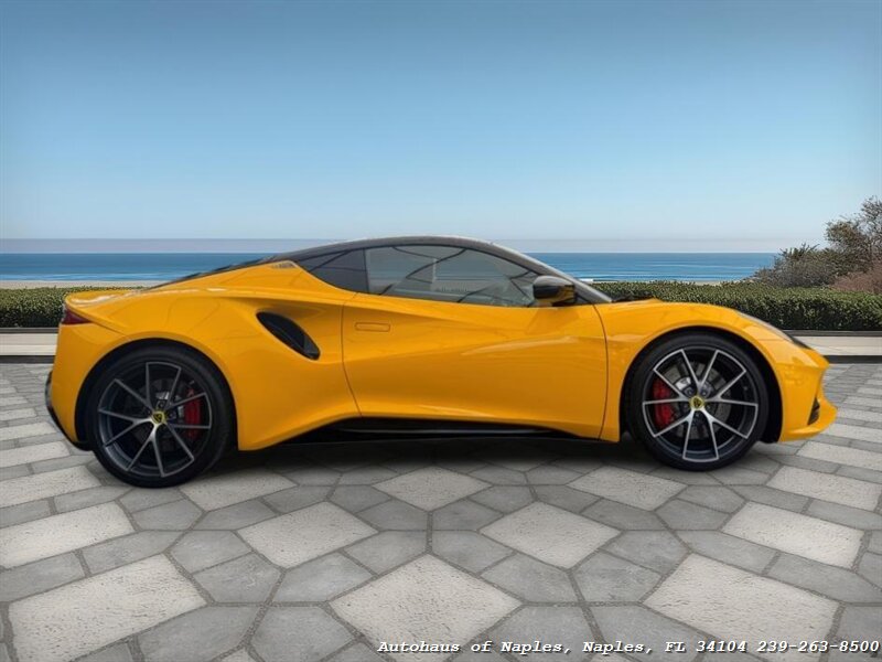 2024 Lotus Emira First Edition photo 7