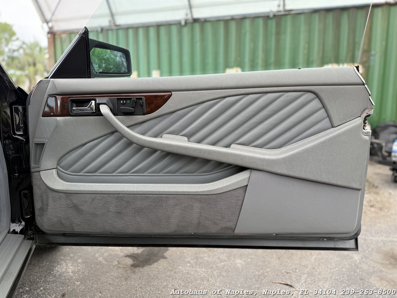 1991 Mercedes-Benz 560-Class 560 SEC   - Photo 30 - Naples, FL 34104