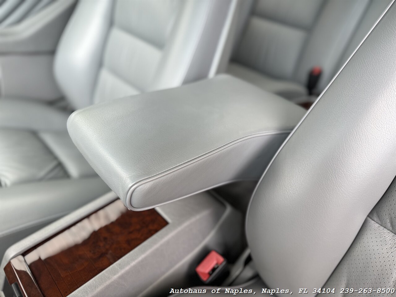 1991 Mercedes-Benz 560-Class 560 SEC   - Photo 24 - Naples, FL 34104
