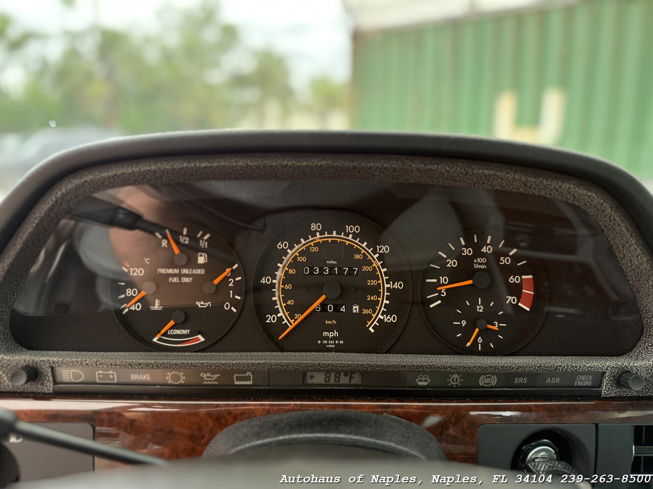1991 Mercedes-Benz 560-Class 560 SEC   - Photo 32 - Naples, FL 34104