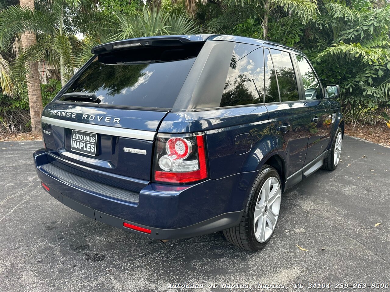 2013 Land Rover Range Rover Sport HSE LUX   - Photo 10 - Naples, FL 34104