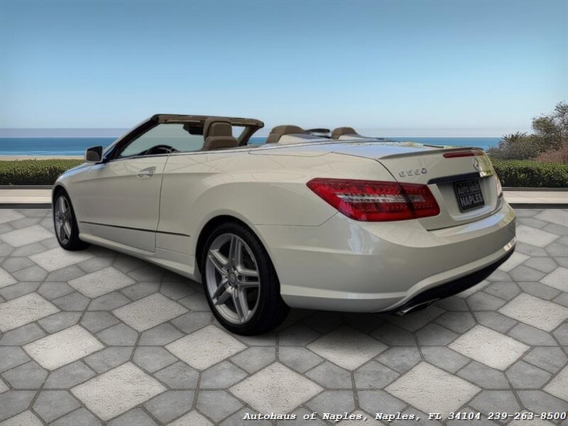2011 Mercedes-Benz E 550 - Photo 8 - Naples, FL 34104