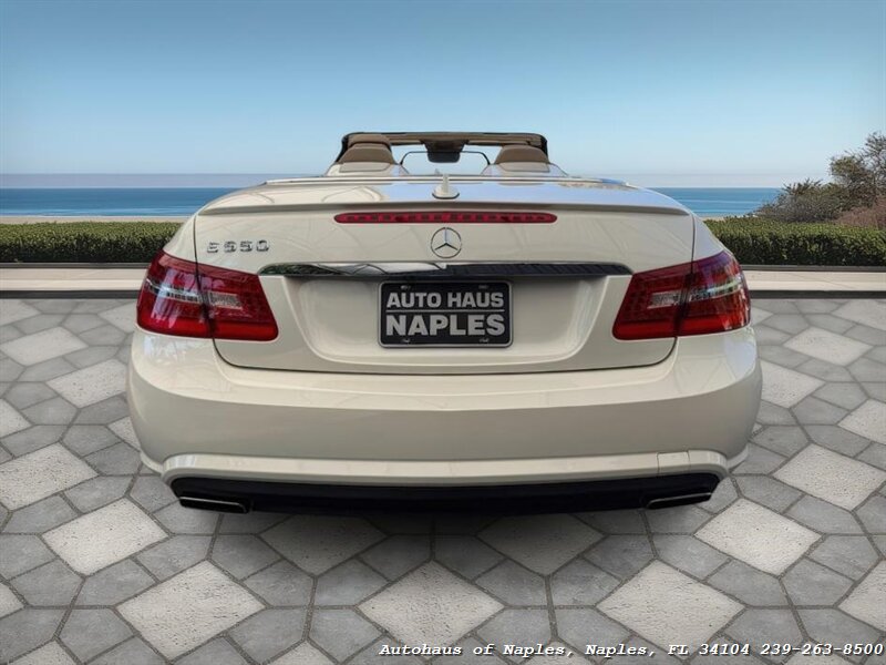 2011 Mercedes-Benz E 550 - Photo 10 - Naples, FL 34104