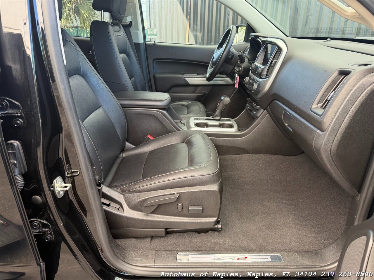 2019 Chevrolet Colorado ZR2 - Photo 25 - Naples, FL 34104