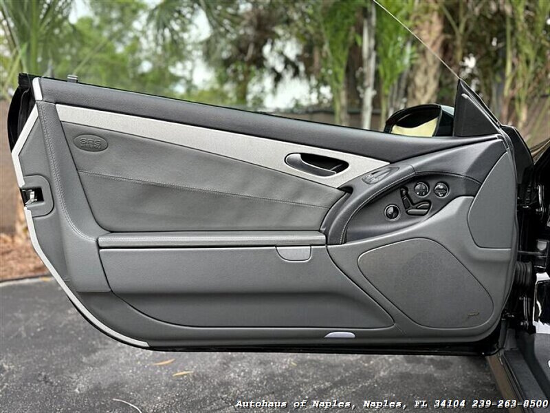 2004 Mercedes-Benz SL 55 AMG - Photo 34 - Naples, FL 34104